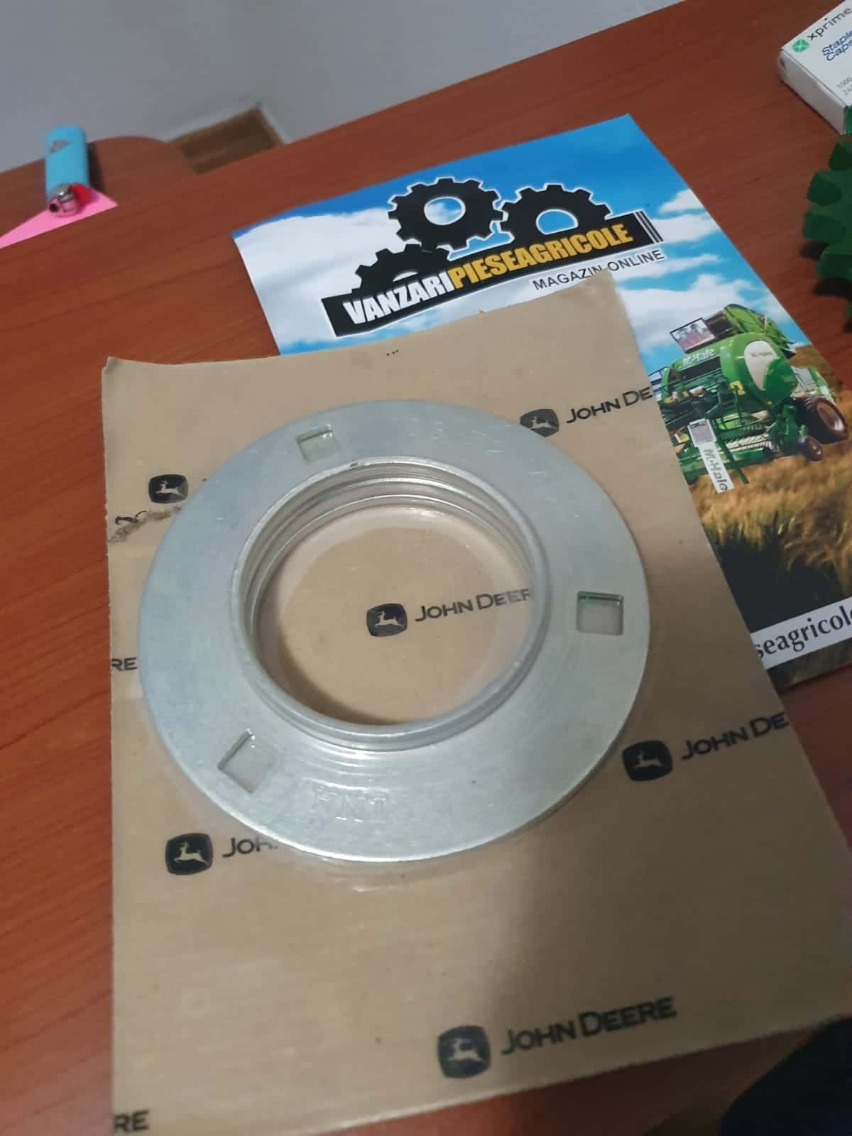 Flansa rulment John Deere Z30769 Flansa rulment John Deere Z30769